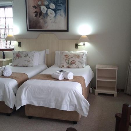 Bayside Lodge Garden Route B&B 플레튼버그 베이 외부 사진