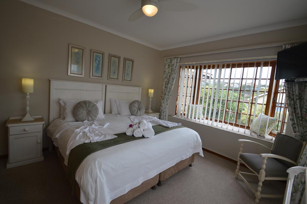 Bayside Lodge Garden Route B&B 플레튼버그 베이 외부 사진